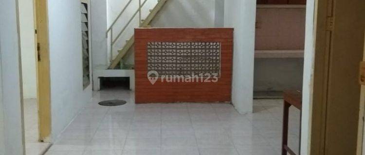 Rumah Bagus Dan Terawat 2 Lantai Siap Huni Di Puri Anjasmoro Semarang 1