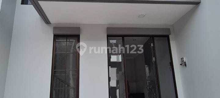 Di Sewakan.rumah 2Lt di Citraland Cibubur.cileungsi 1