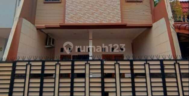 Minimalist House in a Ready-to-Occupy Complex in Rawamangun 1