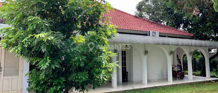 Jual Bu Rumah Di Jatiwaringin Permai Au 1