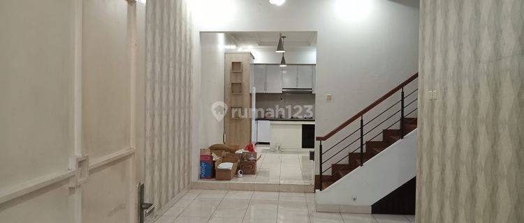 Dijual Rumah bagus, siap huni. Royal Residence Pulo Gebang Jkt 1