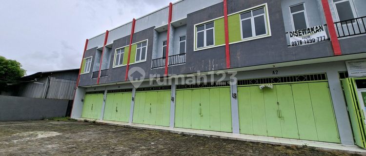 2.5-Storey Shop House in Lebak Wangi@ East Sepatan 1