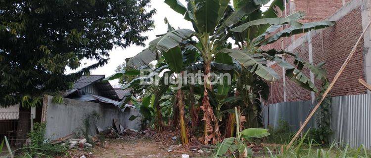 DiSewakan Tanah GAYUNGSARI Dekat Pasar Gapensi, OYO 1