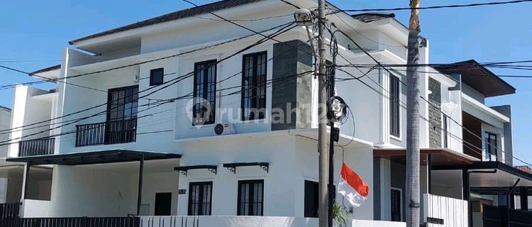 Sewa Rumah Baru Araya Galaxy Bumi Permai Dekat Kertajaya 1