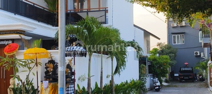 New modern villa in Canggu is cheap 1