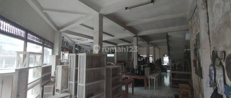 Ruang Usaha Area Ubud.cocok Art Shop, Guest House, Resto Dll 1