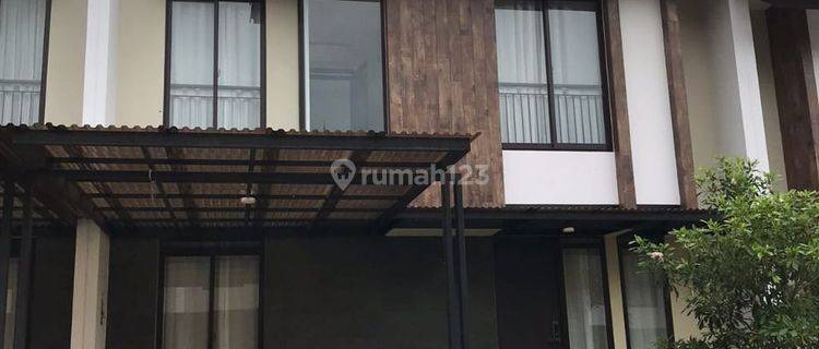 Rumah Semi Furnish di Kota Baru Parahyangan 1