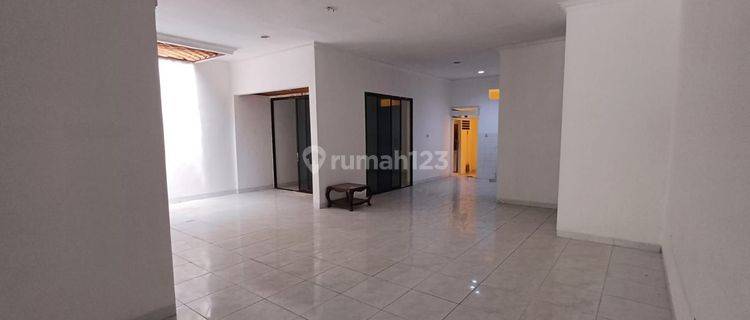 Di Sewa Rumah Pluit Samudra Jakarta Utara 1