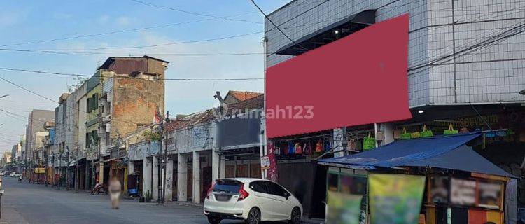 Jual Ruang Usaha di Cibadak Dekat Jalan Otista 1
