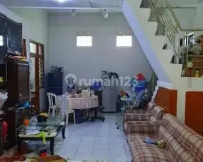 Rumah Kembar Timur Bandung Jawa Barat 1