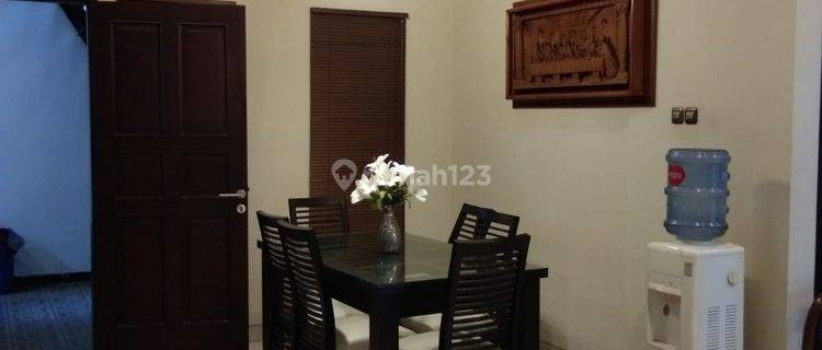 For rent rumah mewah daerah batununggal bandung 1