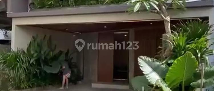 Villa Modern Tropis Jimbaran Dekat Pantai Melasti With Smart Home Technology 1