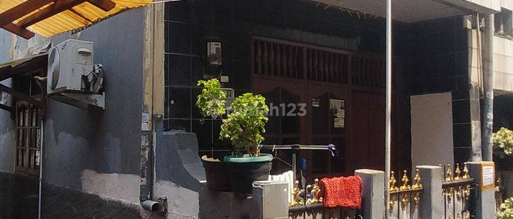 Rumah 2 Lantai Shm Bagus Di Pulomas Jakarta Timur 1