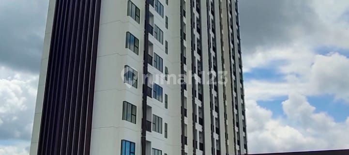 Cleon Park Apartment Jakarta Garden City Furnished Baru 1