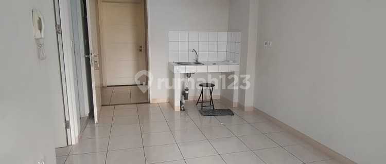 Apartemen Summarecon Tower Davalia 3 Kamar Tidur Unfurnished 1