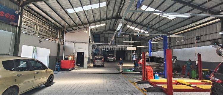 Dijual Showroom Mobil di Pajajaran Bogor 1