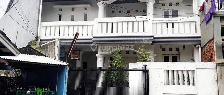 Rumah 2 Lantai di Jl Drupada Indraprasta 1