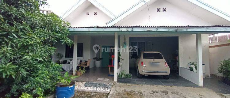 Rumah Tinggal Estetik Full Furnish di Jl Pahlawan Bondongan  1