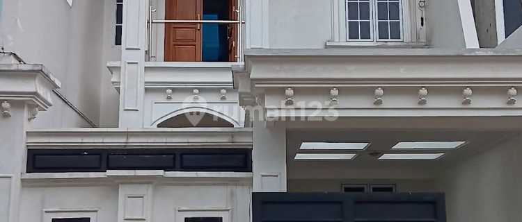 For Sale: Nice Move-in Ready House in Villa Bogor Indah 6 Housing Complex 1