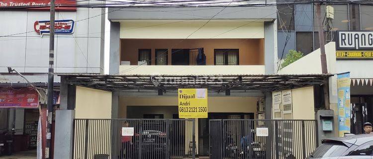 Ruko 2 Lantai Semi Furnished Jalan Achmad Adnawijaya 1