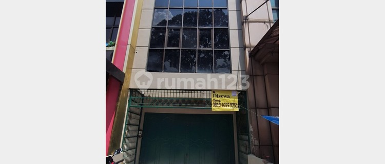For Rent: Shop House on Jl Raya Pajajaran, East Bogor 1