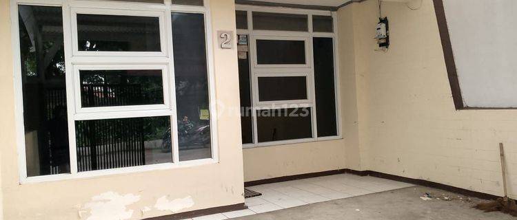 Disewakan Rumah Kantor di Jl. Sekar Manis-Buahbatu 2 Lantai dkt Griya Buahbatu 1