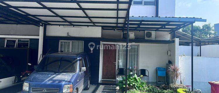 Rumah 2 Lantai Furnished Dalam Cluster Dekat Kalimalang, Bekasi 1