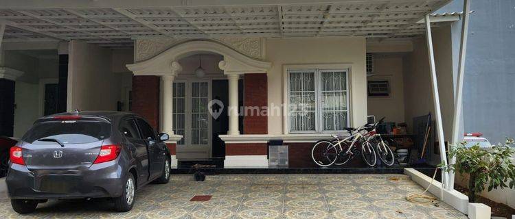 Rumah 2 Lantai Mewah Semi Furnished Komplek Wisata Cibubur, Bogor 1