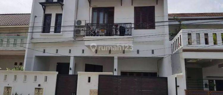 Rumah 2 Lantai Semi Furnished Siap Huni Pekayon Jaya, Bekasi 1