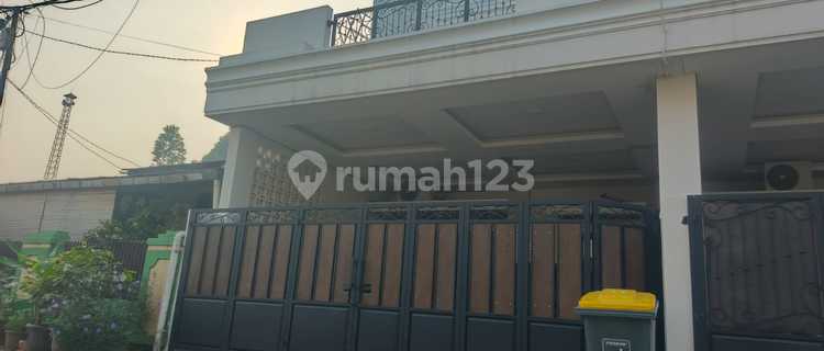 Two-Story Ready-to-Occupy House in Jati Asih, Bekasi, 5 Minutes to Jorr Toll Road 1
