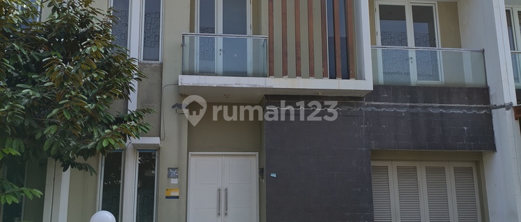 Rumah Bagus Gading Serpong IL Lago, Tangerang 1