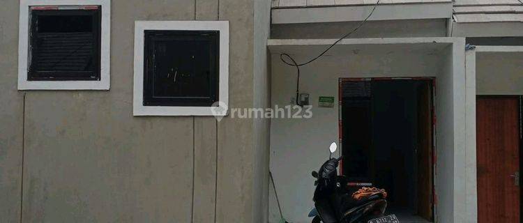 Dijual Oper Kredit Rumah Di Perum Mahkota Raya Rengganis 1