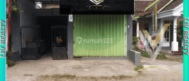 Di jual rumah dan toko siap huni murah.  1