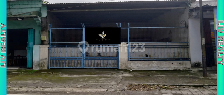 Di sewakan rumah lokasi tepi jalan raya  1
