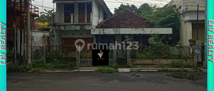 Di jual dan di sewakan rumah hitungan tanah 1
