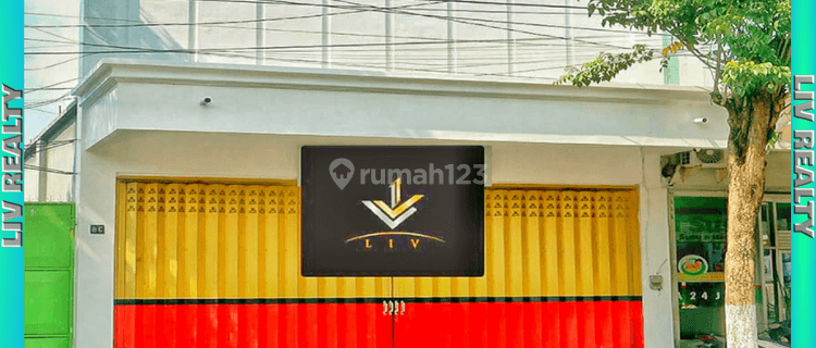 Dikontrakan toko pinggir jalan dan strategis untuk segala usaha. 1