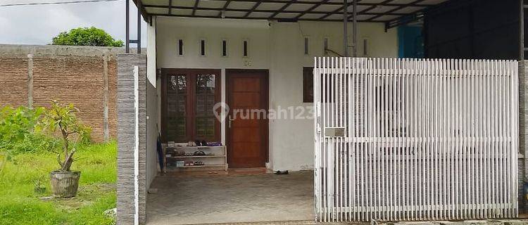 Rumah Dijual Area Perkotaan Lokasi Strategis Perumahan Pondok Gede  1