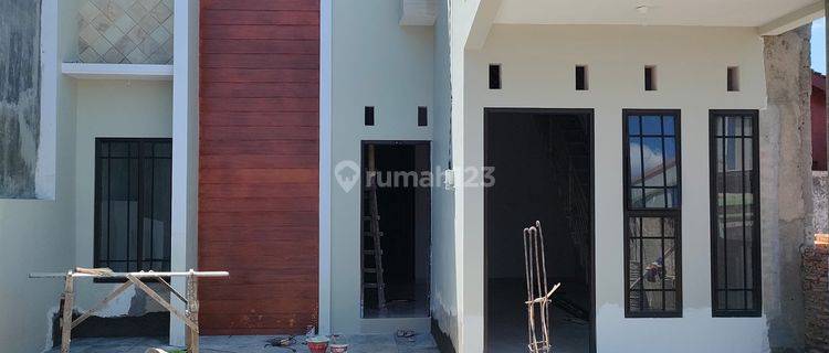 Dijual Rumah Baru Cluster Cendrawasih Area Jember Kota  1