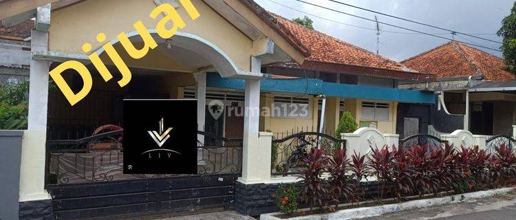 Dijual Rumah Kos Aktif Di Jember Kota Area Sumbersari Dekat Kampus 1