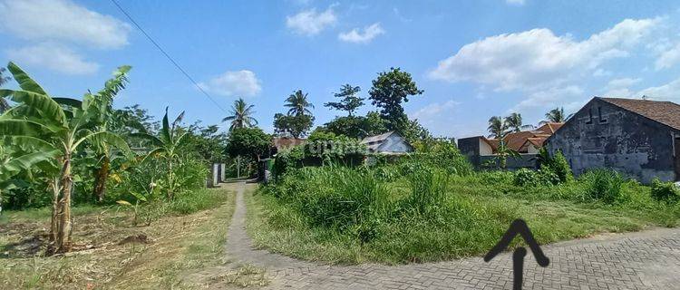 Tanah Dijual Lokasi Patrang Dekat TMP Luas 233 m² 1