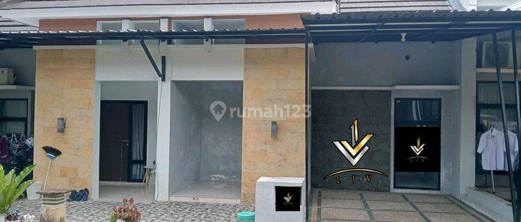 Di Kontrakan Rumah Siap Huni Lokasi Strategis Dekat Kota Dekat Sklhn Dekat Rmh Sakit Dekat Cafebebas Banjirsat Set Broo 1