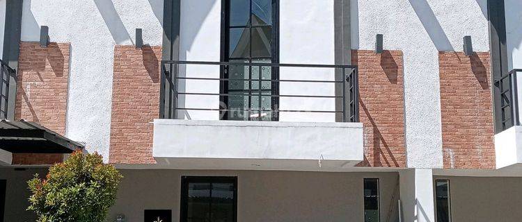 Di Jual Cepat Rumah Siap Huni Lokasi Strategis Dekat Mall Dekat Stasiun Dekat Rmh Sakitdekat Kotabebas Banjirone Gate Sistem Sat Set Broo 1