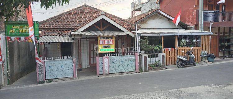 Rumah Minimalis Kondisi Bagus Di Cimunuk Bandung 1