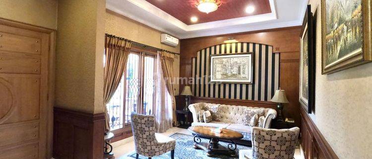 Dijual Rumah Besar Mewah Lokasi Strategis Pasar Mingggu 1