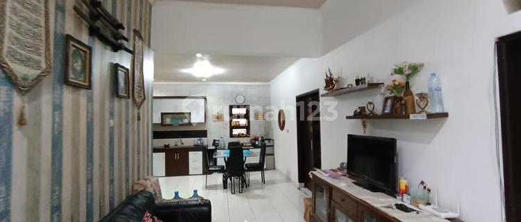 Affordable Ready-to-Live House, Good Condition, Unfurnished, SHM Certificate, Arcamanik, Bandung 1