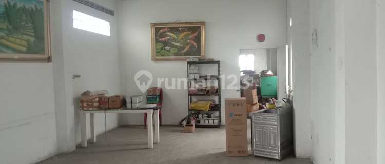 FOR SALE QUICKLY, THE MOST STRATEGIC SHOPHOUSE ON CIKUNIR-BEKASI KOTA MAIN ROAD. 1