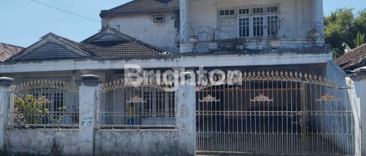 2-story house in Mojoagung, Jombang 1
