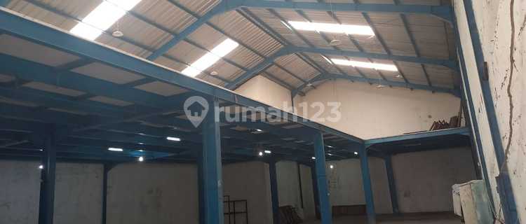 Dijual Gudang Siap Pakai Di Cikutra Bandung 1
