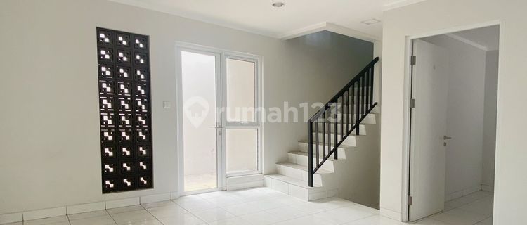 Ready-to-Occupy House in Dayana Cluster Summarecon Bandung 1
