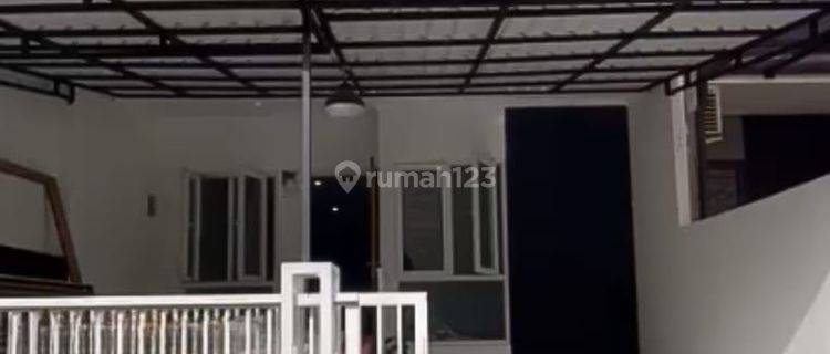 Rumah 2 Lantai Rapi Menarik Siap Huni Cibubur Residen 1